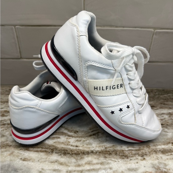 Tommy Hilfiger White and Red Star Sneakers - Picture 1 of 10